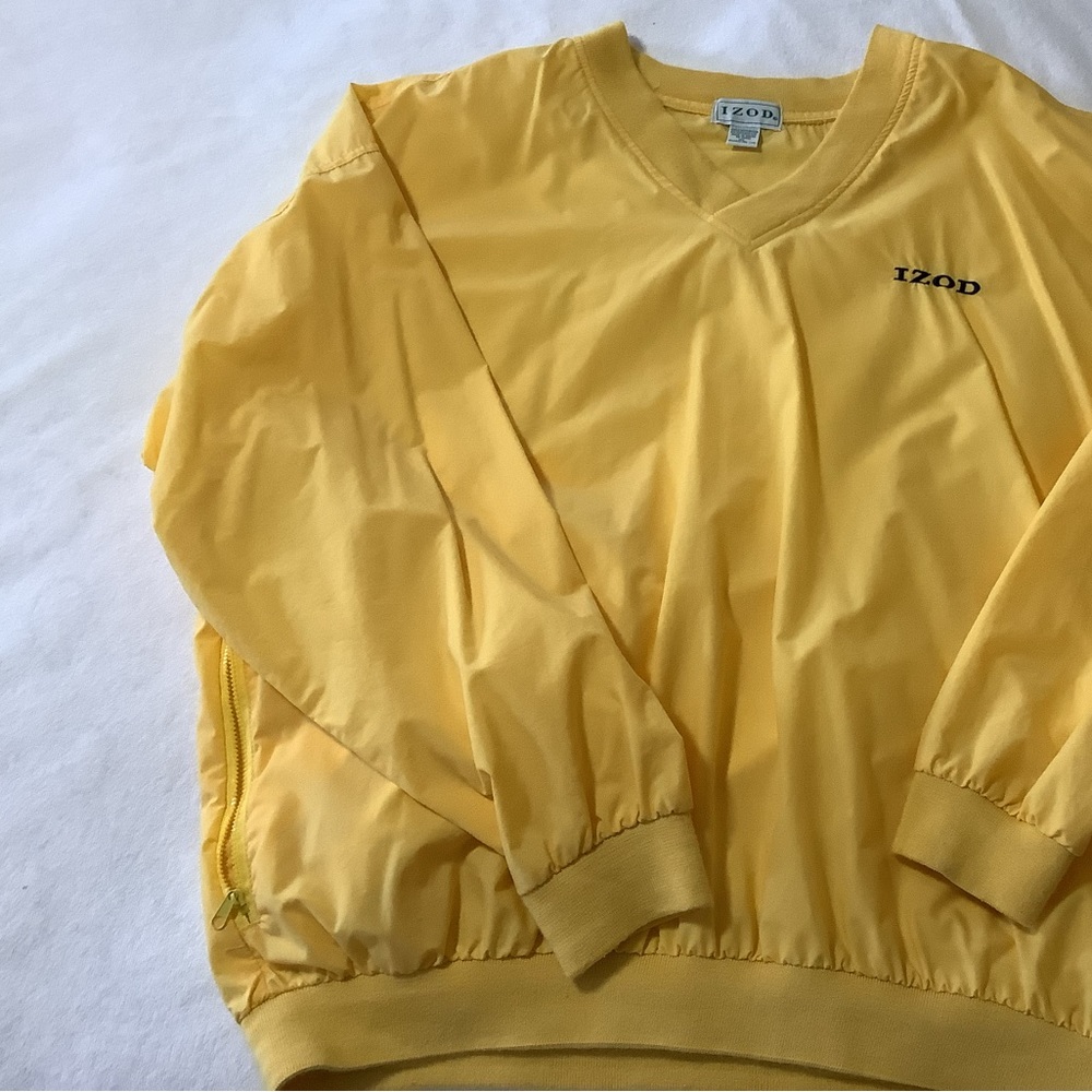 Golf VNECK windbreaker